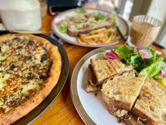 超级牛肉帕尼尼-O'mills Sourdough Bakery&Bistro(永嘉路店)