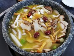 石锅野菌松茸鸡-南渝食府.石锅鸡(尚城花园店)
