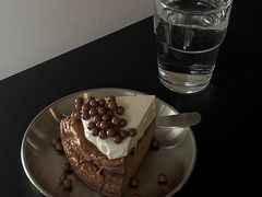 -SAFARI COFFEE