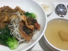 -轻蔬不用等·素食(江苏路店)