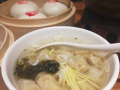 招牌鲜虾小馄饨-苏小柳手工点心(人民广场分院)