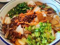 -湖泉水云间餐厅·弥勒地道菜(B座店)