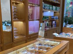 -宝丽眼镜(湖墅店)