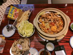 -沙胆彪炭炉牛杂煲(上海日月光广场店)