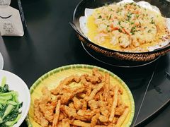 -鱼头泡饭·湖北菜·非物质文化遗产(岳家嘴总店)