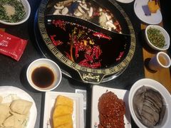 -纸盐河码头火锅(十八梯店)