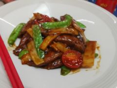 酸笋炒猪肝-阿忠食坊大排档·20年老店(万象城店)