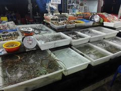 -拉威海鲜市场