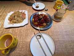 -喝丢一只鞋海鲜烧烤·海肠捞饭(东关街店)