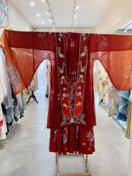 -一揽芳华汉服旗袍体验馆(拙政园店)