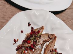 -艳阳天·非遗楚菜(武汉客厅店)