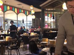 大堂-钱小奴海鲜自助黑金店(杭州滨江龙湖店)