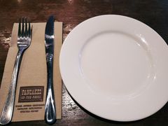 -Pancakes on the rocks(Darling Harbour)