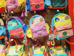 -燕莎奥特莱斯购物中心