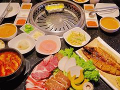 -木槿花韩式炭烤·熟成肉工坊(孙文东路店)
