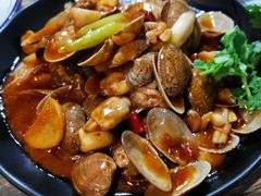 秘制炒花甲-争鲜·鲍鱼鸡煲(美邻中心店)