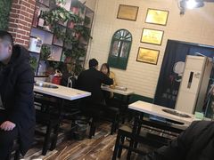 大堂-签签飞串串火锅