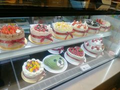 -花花卷卷·鲜食蛋糕(静安久光百货店)