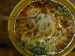 酸汤面-玉泉山庄(亚欧店)