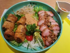香茅烤猪颈肉春卷捞檬-蔡澜Pho·越南粉餐厅(海上世界店)