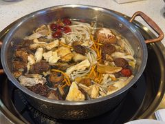 -八珍玉食鸡煲·打边炉(印象城店)