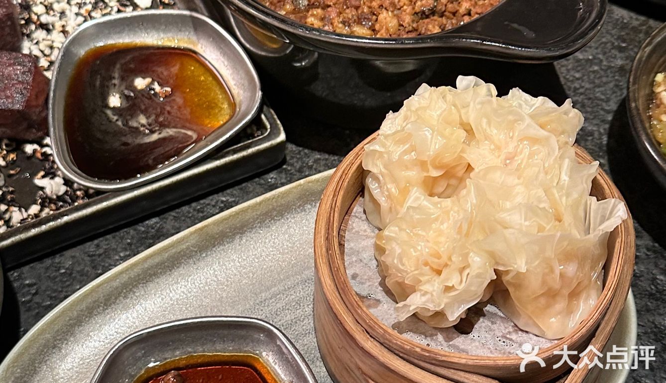 在万象城..排队100分钟终于吃上了...