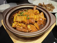 石锅山药排骨-闫府私房菜·百年鲁菜(恒隆店)