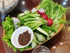 -乔家小院•本地小海鲜•非遗驴肉(万年泉路店)