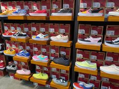 -法雅体育工厂店(皂君庙路店)