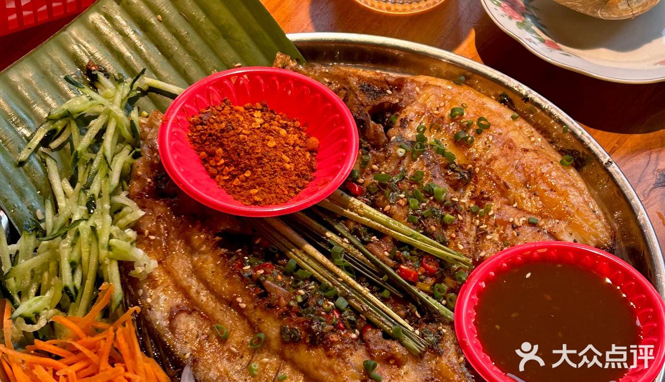 厦门漂亮店🍍温暖木质调的傣味餐厅