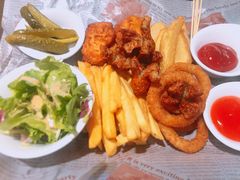 小吃拼盘-疯克大象美式烤肉餐厅