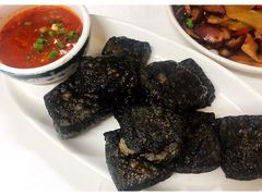 油炸臭豆腐-新新湘菜馆(新中街二条店)