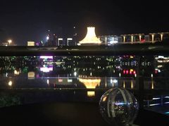-星巴克(南宁民歌湖店)