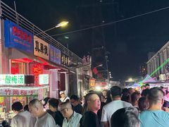 -中环花鸟鱼虫市场