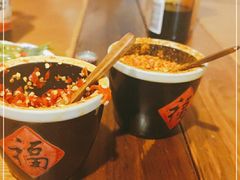 -矮子粉店1985·长沙米粉(湘春路店)