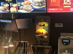 -麦当劳(宝山大厦店)