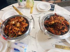 -凤凰路何眼镜香辣蟹(花果园店)