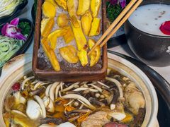 -土连锅·现熬养生汤锅(梁家巷店)