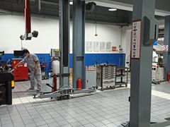 -博世车联奔驰宝马维修(北京自达店)
