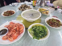 -范饭椰林川湘味海鲜·椰子鸡(三亚湾椰梦长廊店)