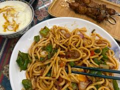 -乡村馕坑肉·烧烤·新疆菜·本地人更爱吃(阿勒泰首店)
