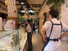 -MADO冰淇淋咖啡馆(淘金店)