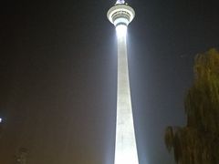 -天塔旋转餐厅