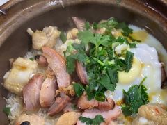 -容里煲仔饭(利丰北路店)