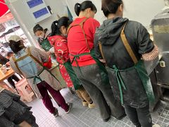 -依云煎包店