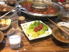 -憨石匠鲜菜土火锅(昆都店)