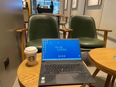 燕麦丝绒拿铁-星巴克(成都莱蒙都会店)