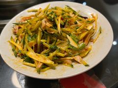-丫头记(新村店二部)