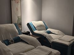 -金蚁康•经络调理•肩颈按摩(万达金街店)