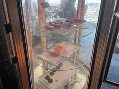 -宝利来国际大酒店-凤凰阁旋转餐厅